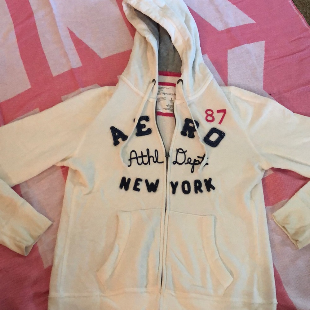Aeropostale sweatshirt